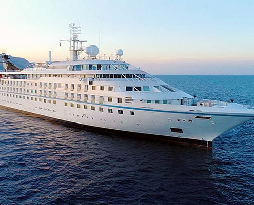Windstar Cruises’ Star Breeze will sail Tahiti in October 2022