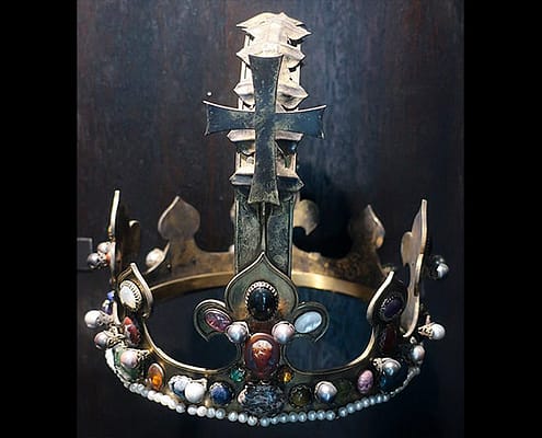 Robert Wan Pearl Museum, historic Imperial Crown Of Charlemagne,Image by: Wmpearl